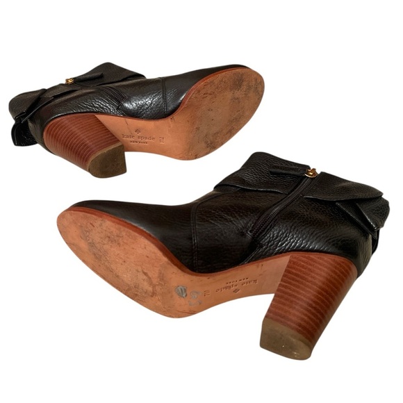 KATE SPADE Lanise Black Leather Bow Stacked Heeled Side Zip Boots Size 7M - Picture 6 of 10